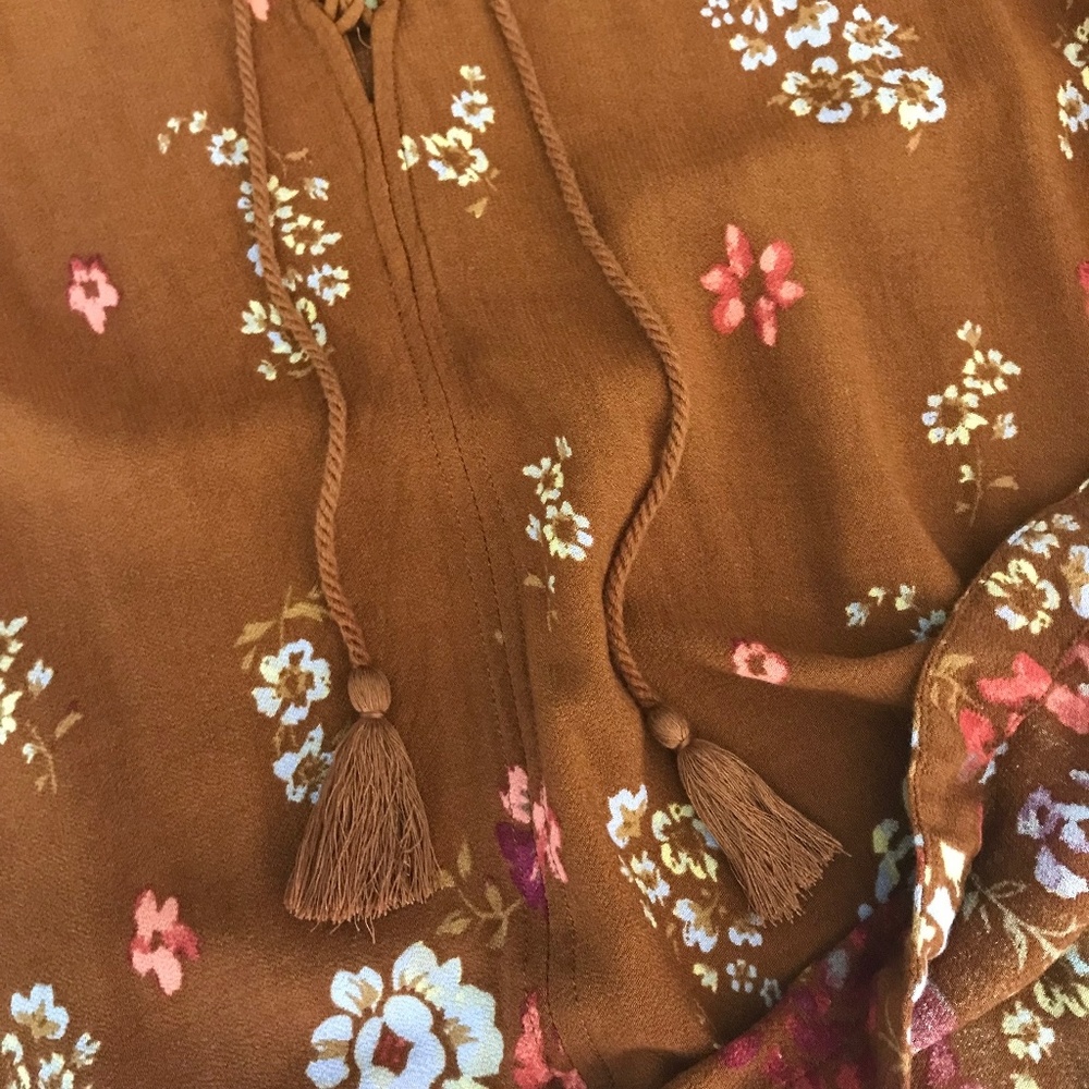 Urban Outfitters Ecote burnt orange lace up top - Picture 8 of 8